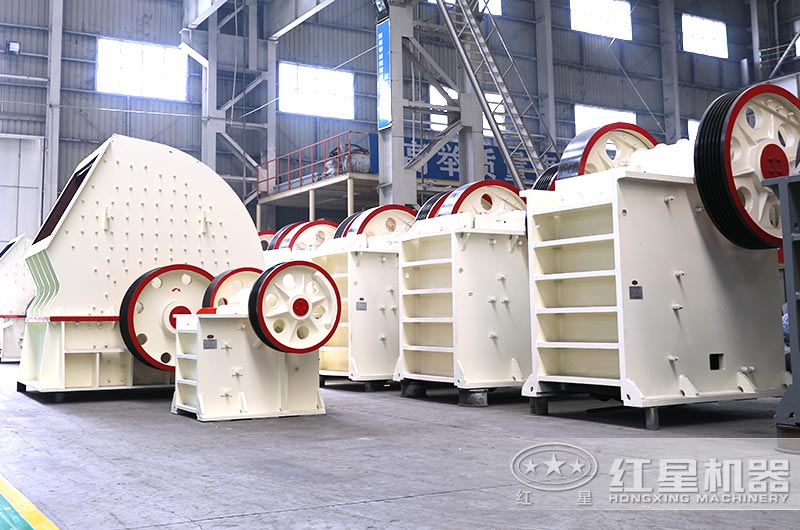 顎式破碎機(jī)廠家現(xiàn)貨圖