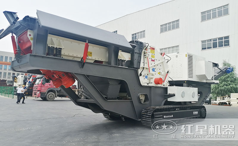 移動混凝土破碎機(jī)實拍