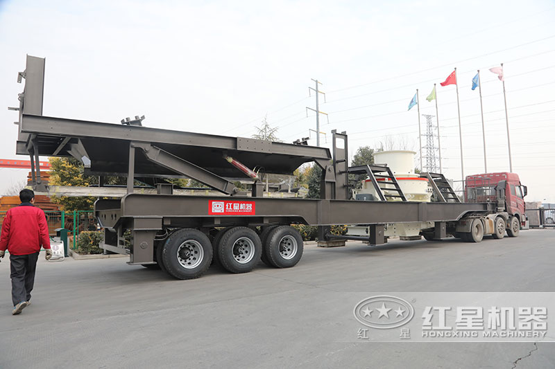 流動(dòng)式打砂機(jī)搭載主機(jī)型號(hào)不能太大