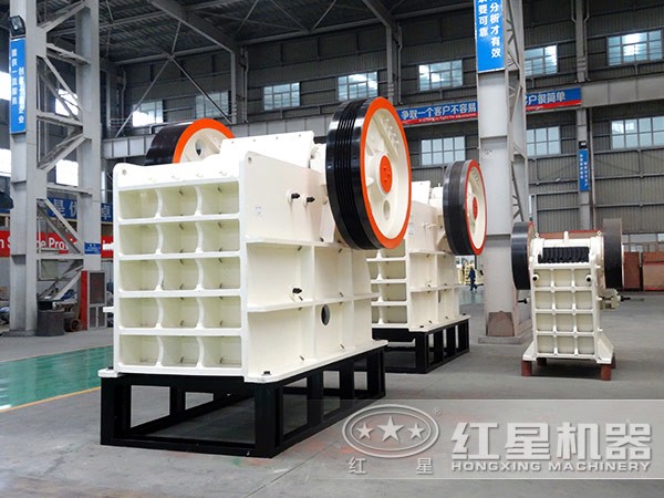 河卵石顎式破碎機