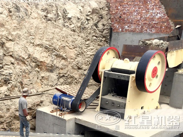 300乘1300石頭破碎機(jī)