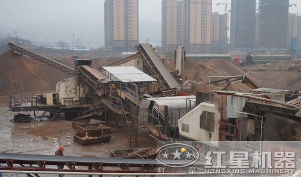 建筑垃圾破碎現(xiàn)場