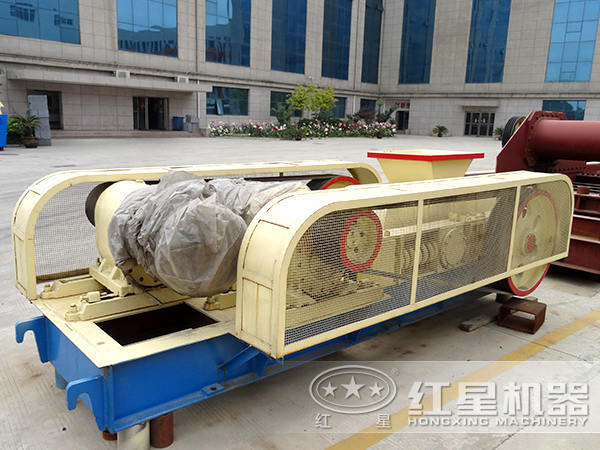 雙齒輥破碎機(jī)