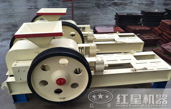 單電機(jī)對輥式粉碎機(jī)