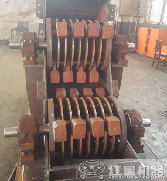 雙轉子粉碎機_雙轉子錘式破碎機細節(jié)圖