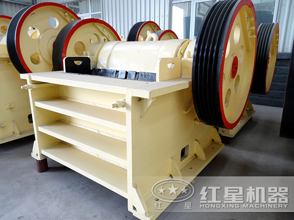 顎式破碎機(jī)